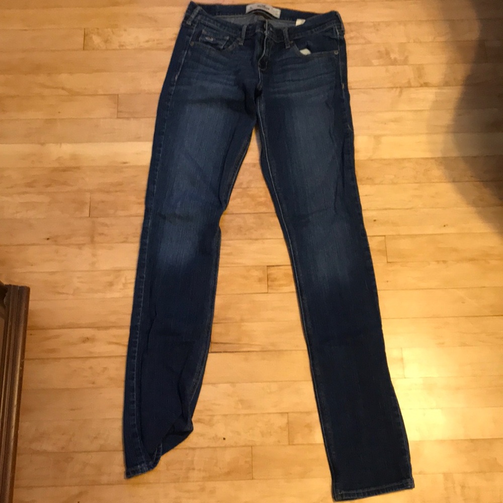 Hollister Jeans size 27L skinny